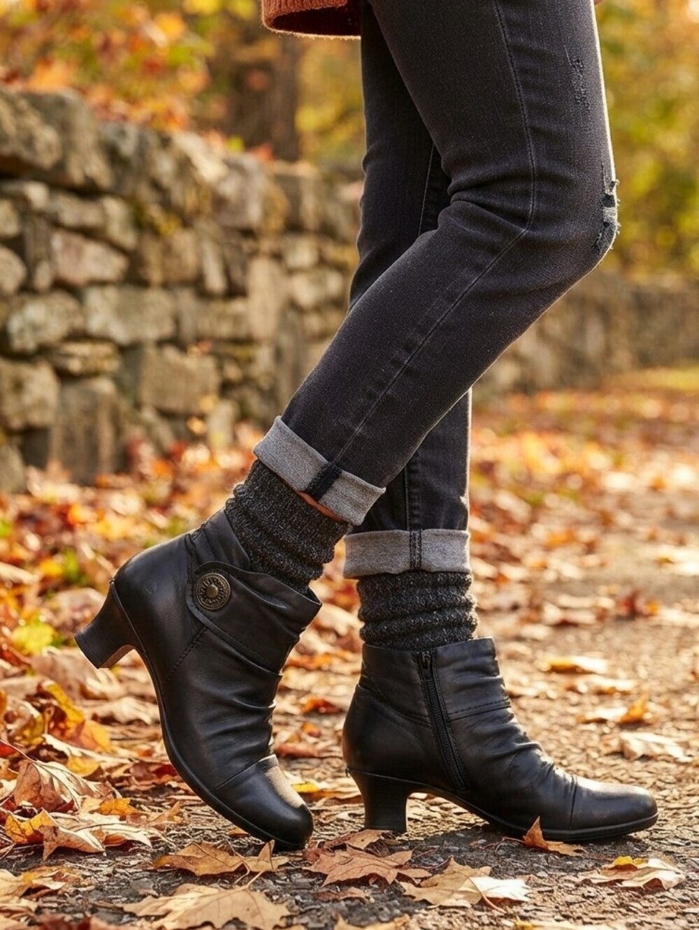 Rieker Leather Ruched Ankle Boots Size 39 Low Heel Side Zip